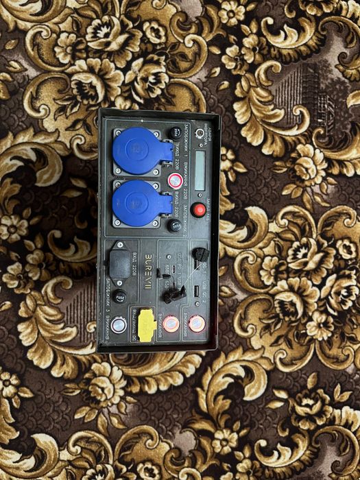 Продам зарядну станцію Burevii