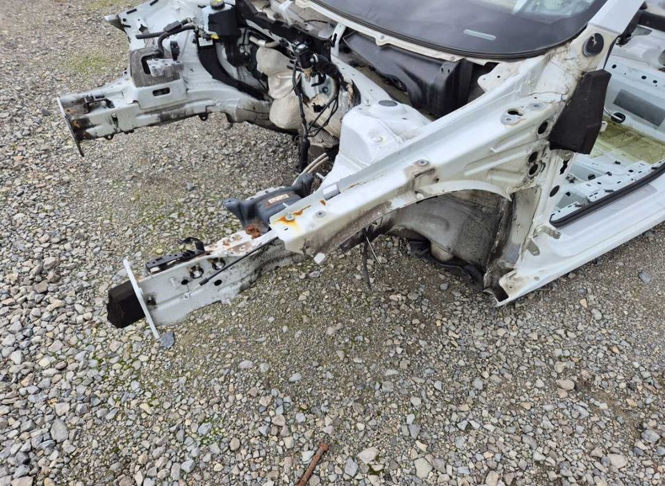 Четверть Skoda Octavia 3 III 5E крило кузов разборка