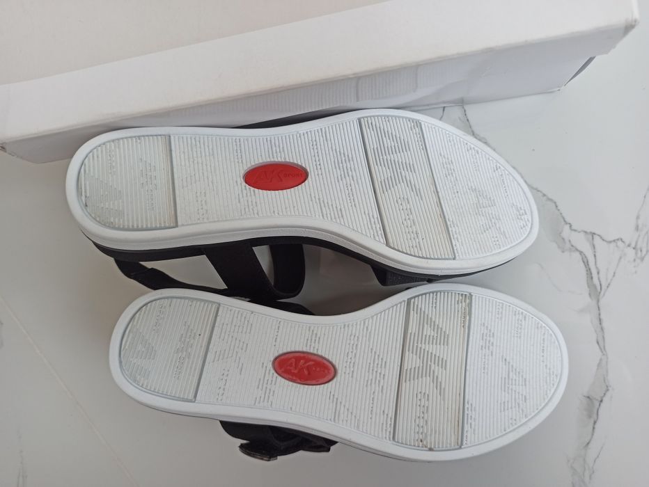 Босоніжки Anne Klein 37.5