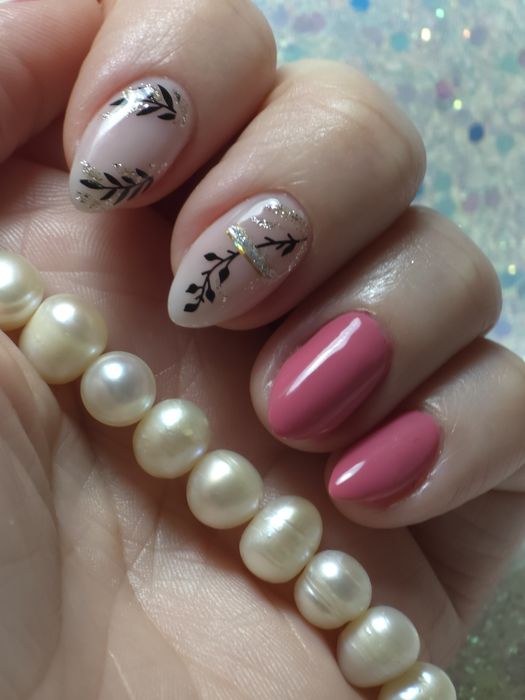 Unhas de gel e acrygel