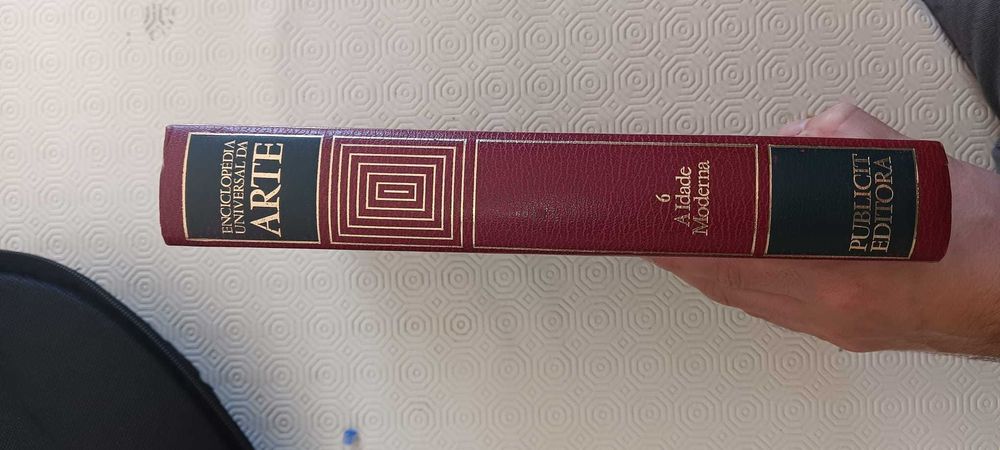 Volume 6 da enciclopédia universal de arte