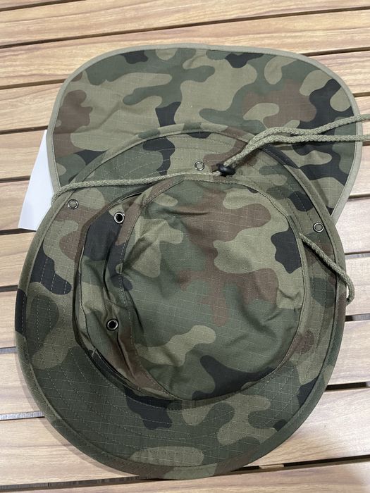 Kaprlusz polowy, wojskowy, wędkarski, outdoor. 402A/MON nowy
