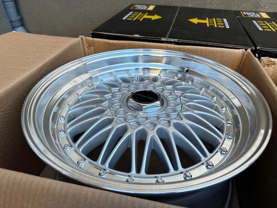 Felgi 18cali BBS Bmw E46 E90 E91 E24 E34 E38 E39 E60 5x120 nr821H