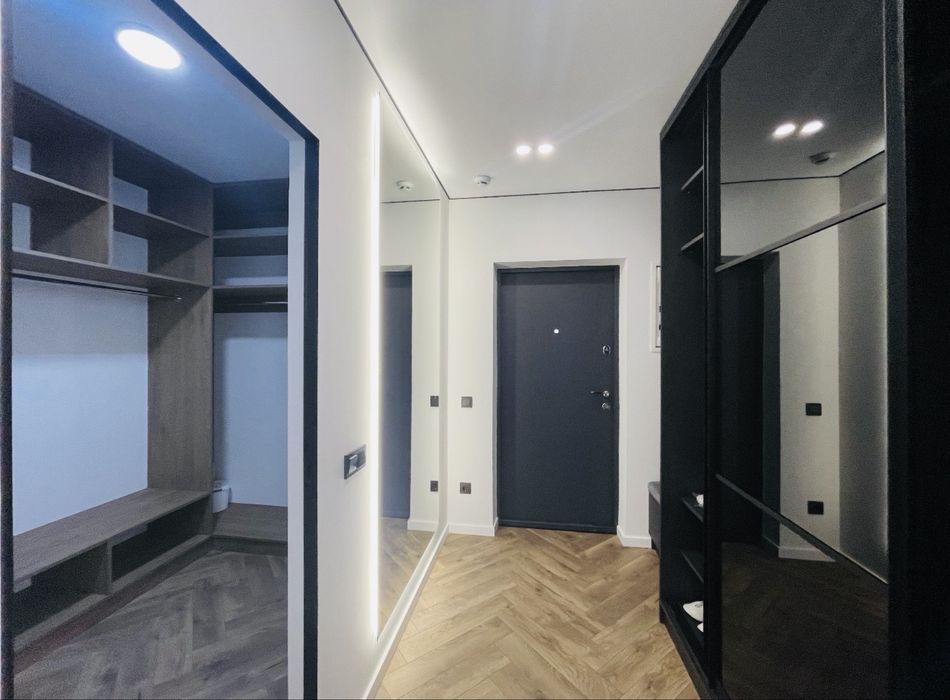 Продаж 3-х кімнатної квартири з сучасним ремонтом і технікою