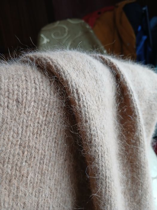 Вязаний комплект із ангори