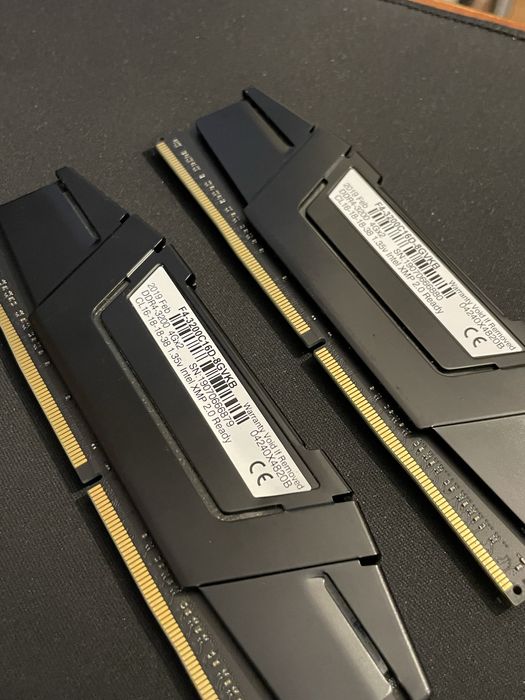 Pamiec RAM G.Skill Ripjaws V DDR4 8GB 2x4GB 3200MHz CL16