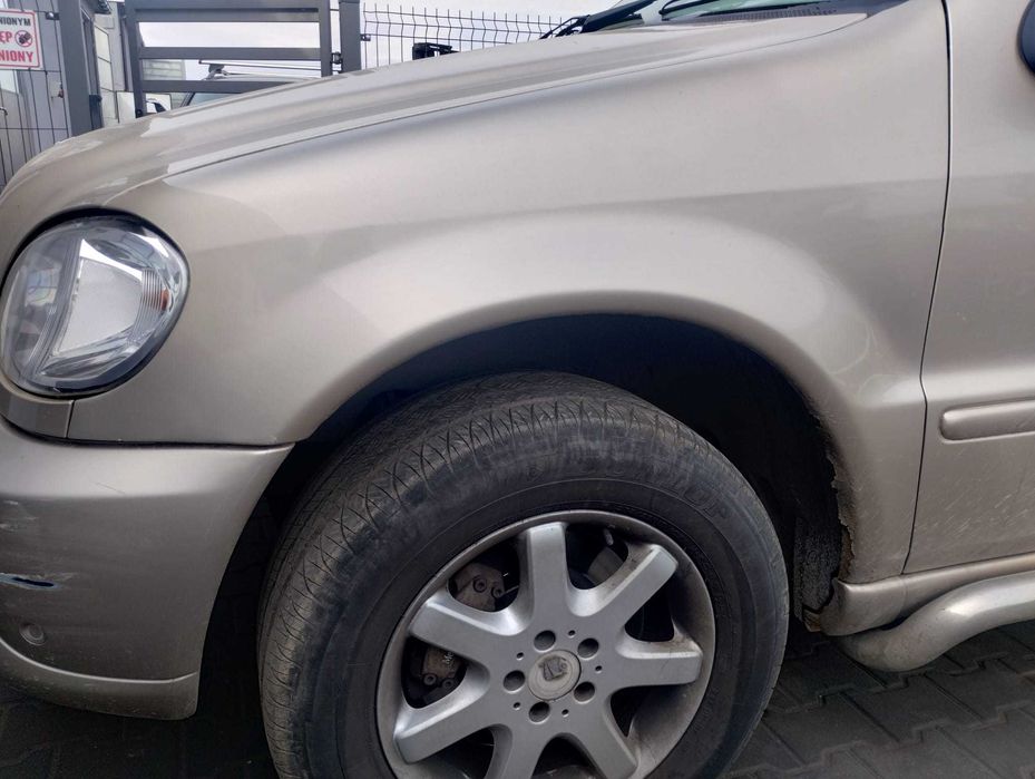 błotnik przód przedni prawy lewy Mercedes ML W163 LIFT lakier 693, Części