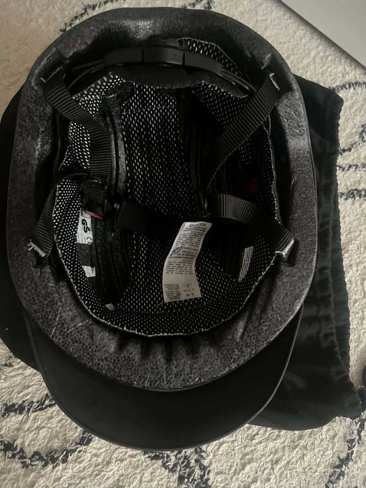 Kask ochronny jezdziecki