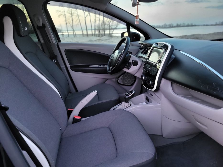 Renault Zoe Dark 2016