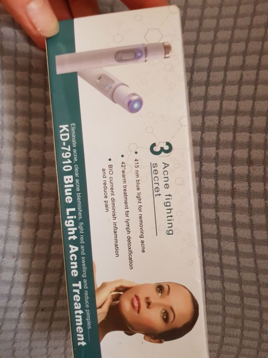 Długopis  Niebieskie światło leczące  trądzik,  żylaki