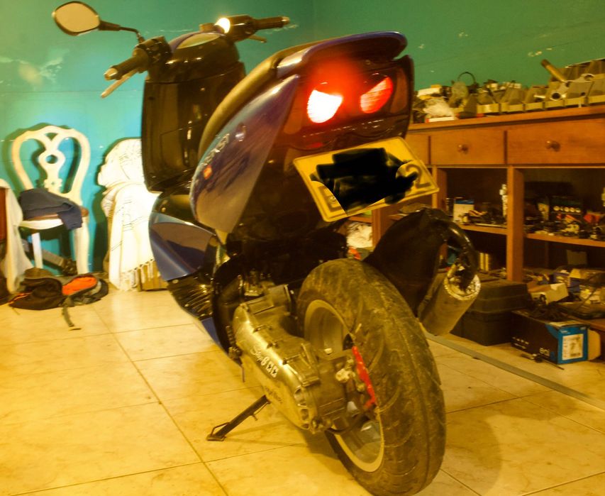 Scooter aprilia area 51