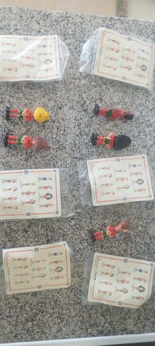 Figuras colecionáveis euro 96