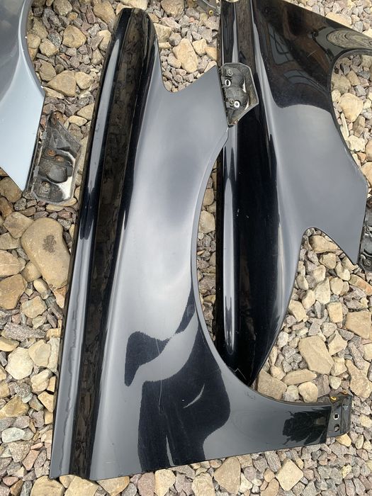 Крила передні Volvo V50