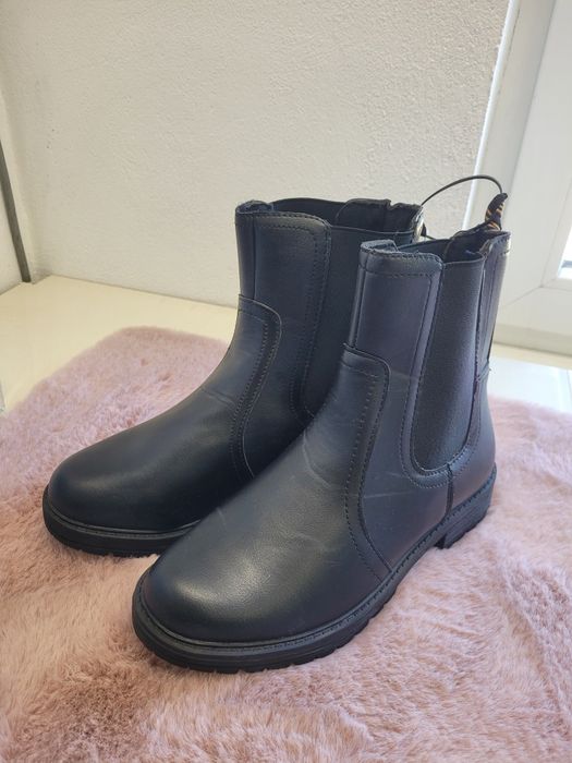 Botki wsuwane 38