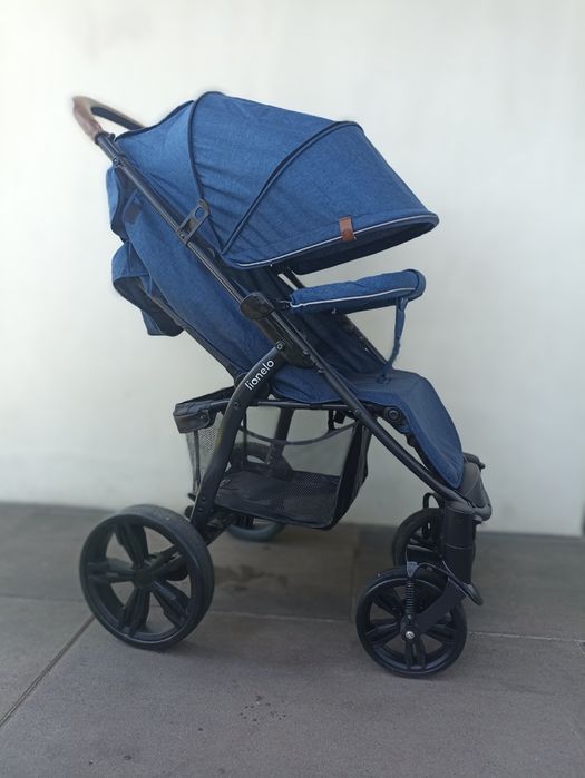 Wózek spacerowy lionelo Annet do 22 kg