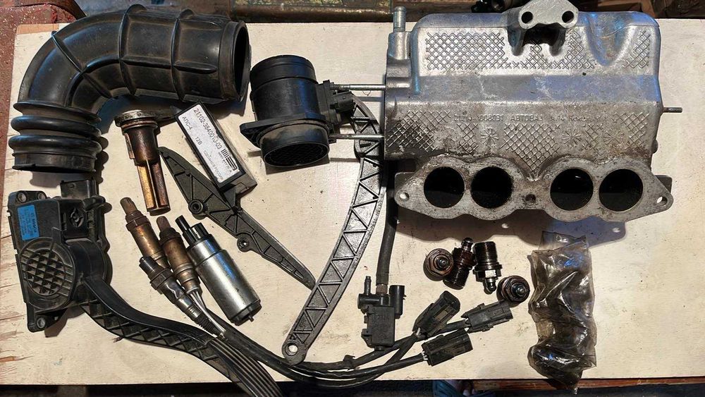 Запчастини роздатка ВАЗ 2121 21214 Нива Тайга інжектор деталі