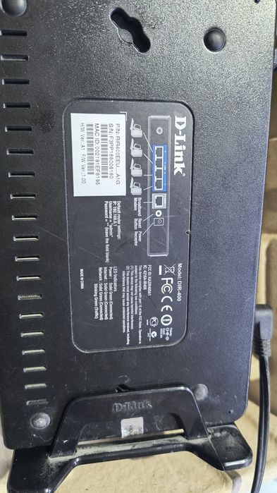Роутер d-link dir400