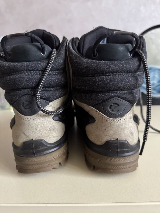 Взуття зимове ecco biom