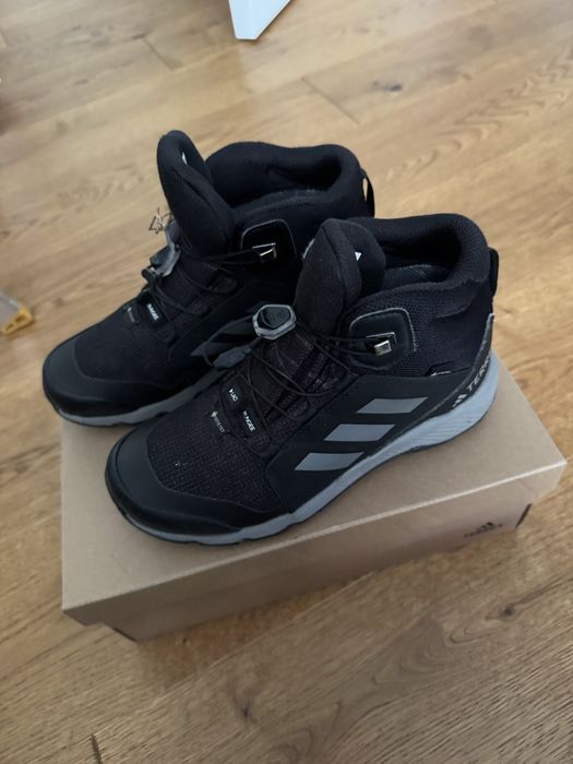 Buty Adidas Terrex Rozmiar 35,5 35 Zimowe Jesienne Gore-Tex wodoodpor