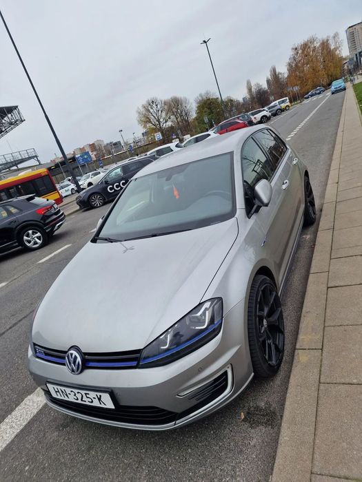 Volkswagen Golf VII GTE (Plug-in Hybrid)