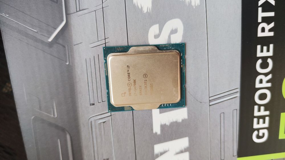 Procesor i7 14700k
