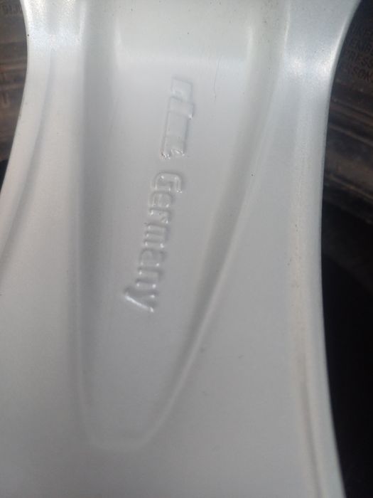Felgi 17" 5x120 Rial BMW 5 BMW 3 et29 8J otwór 72,6mm Opel insignia