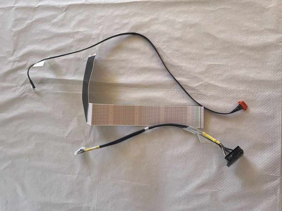 Samsung  UE65AU7105k