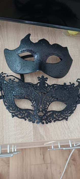 Карнавальні маски