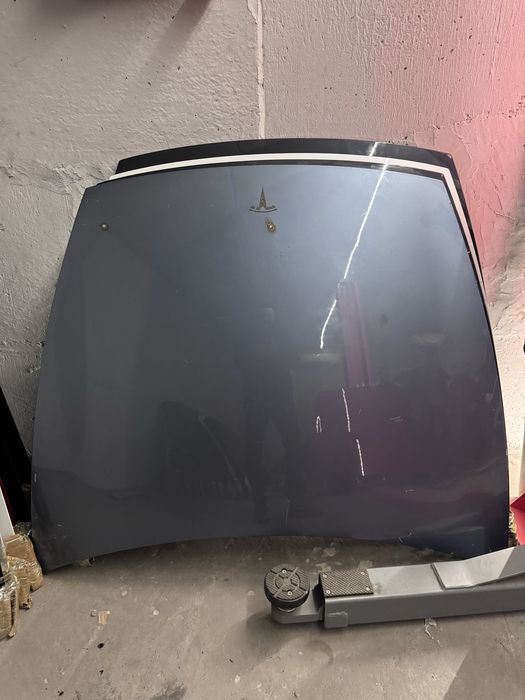 Капот на Тесла Y 2025 Juniper сірий Оригінал Юніпер