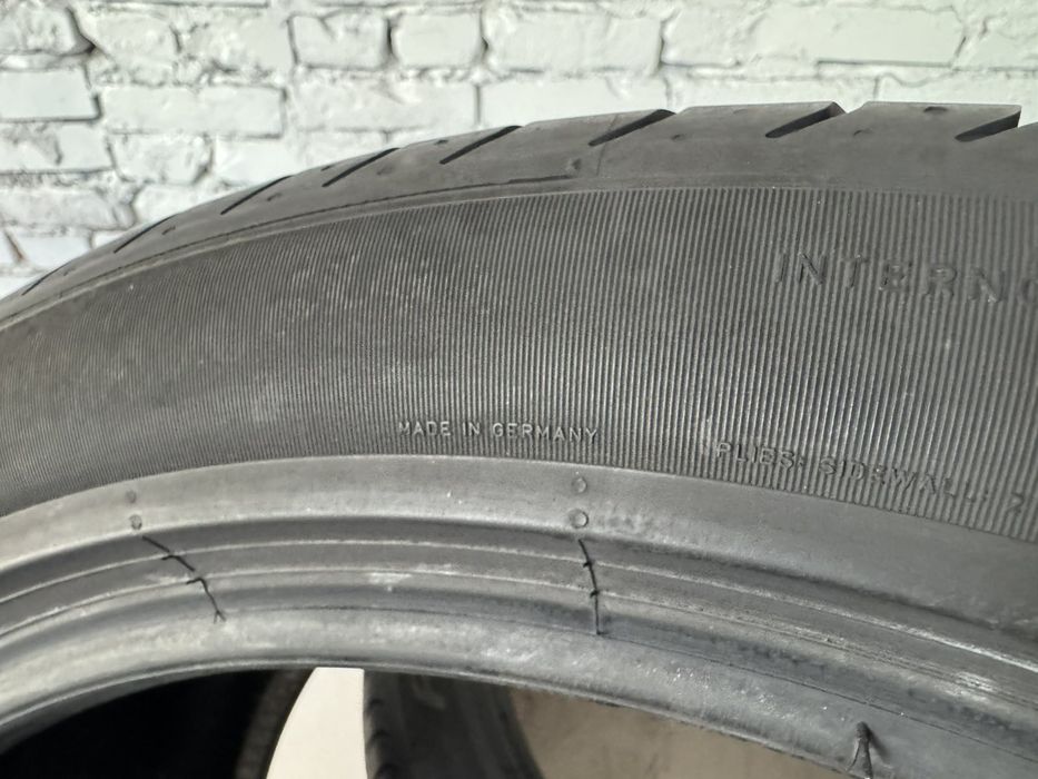 Літні шини Pirelli 315/35 R21
