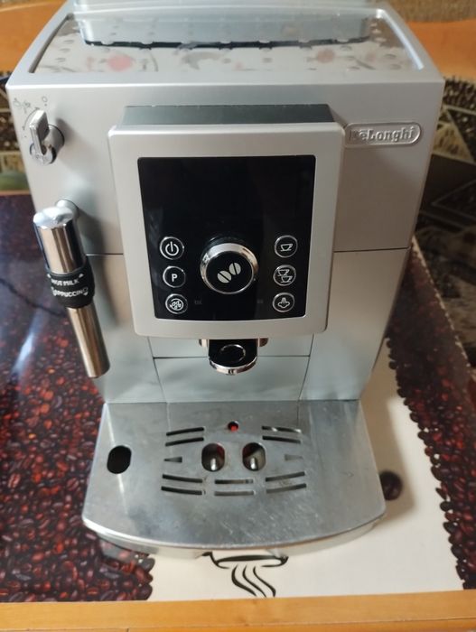 Кавоварка DeLonghi