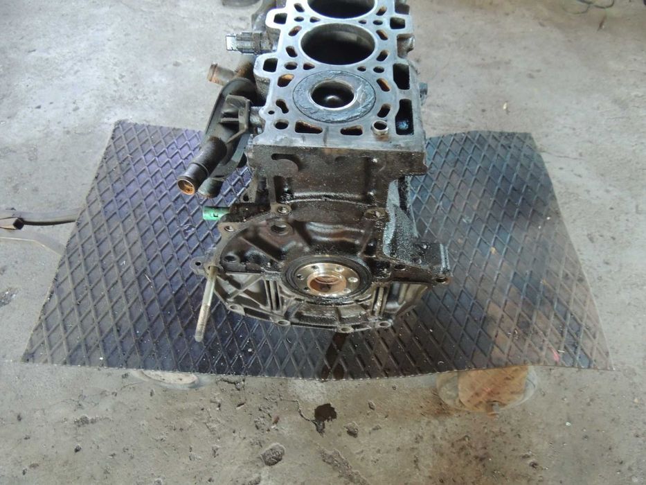 Blok silnika silnik Nissan Micra K12 Almera N16 Renault 1.5 DCI K9K