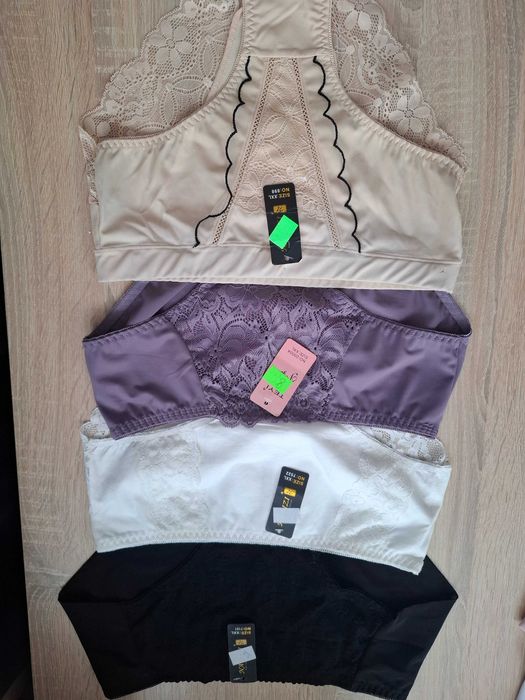 Zestaw 4 sztuk majtek koronkowych wysoki stan XXL