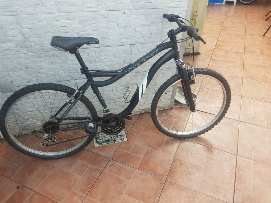 Bicicleta de adulto roda roda 26 impecável