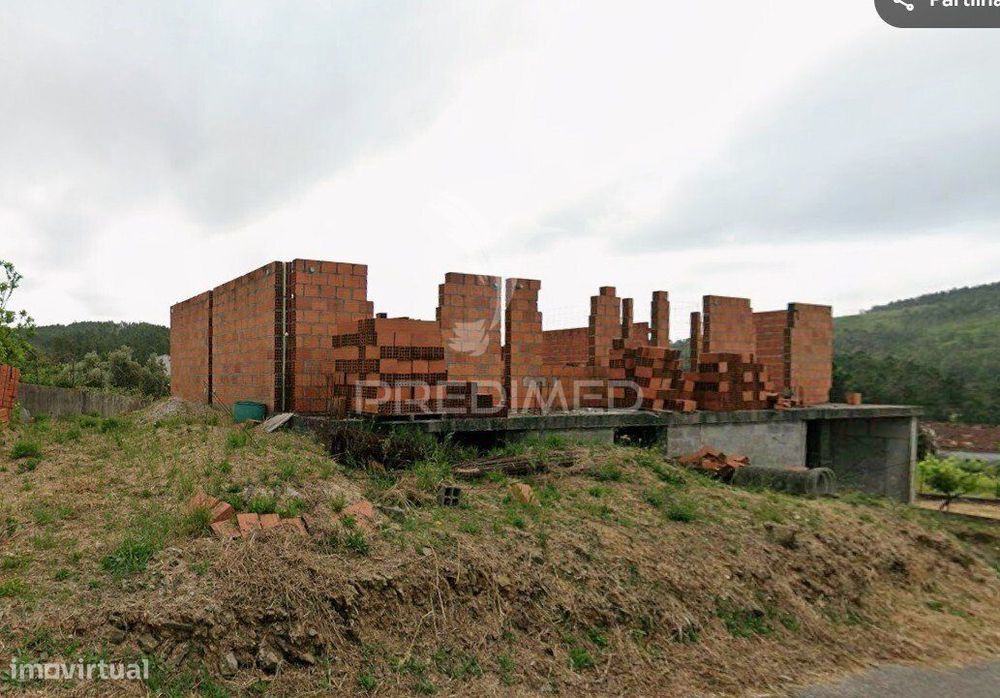 Moradia T2 em Construção