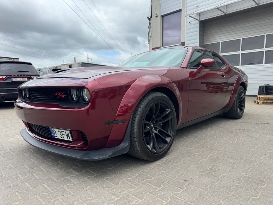 Dodge Challenger