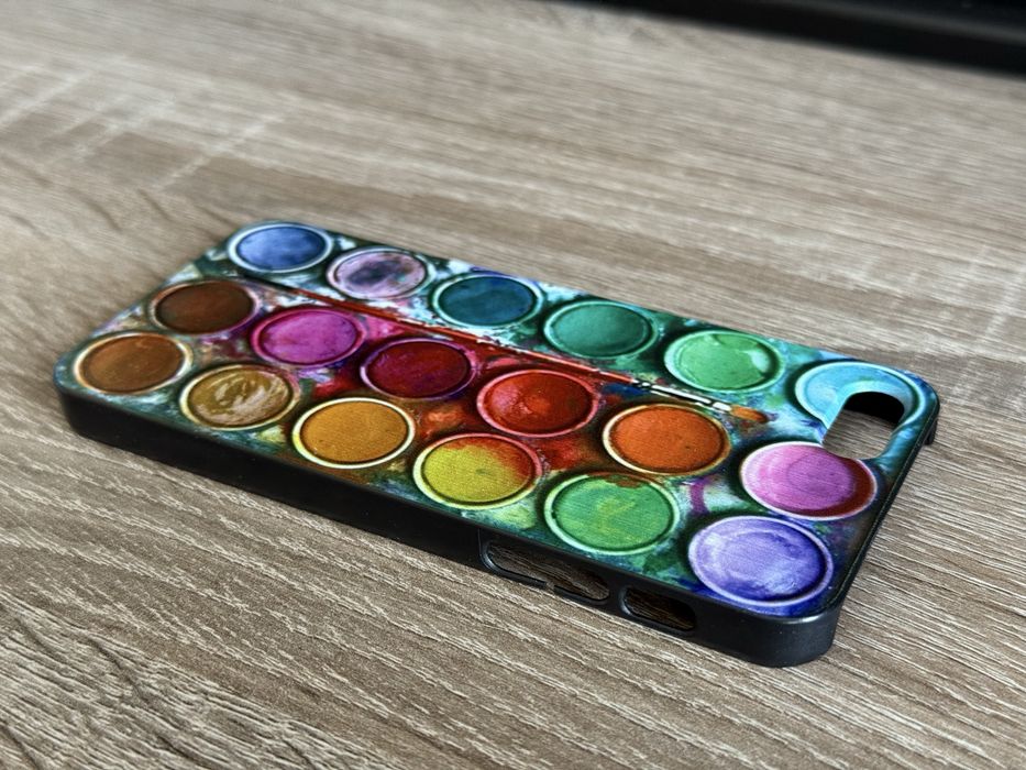 Case, etui farby Apple iPhone 5/5s plecki