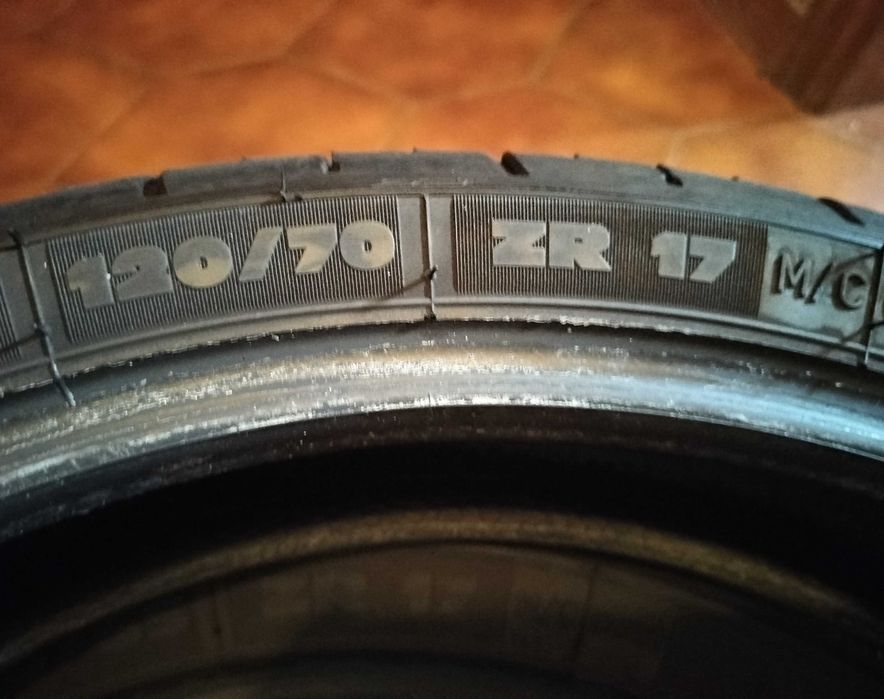Pneus Michelin Pilot Road 4 (120/70r17 + 180/55r17)