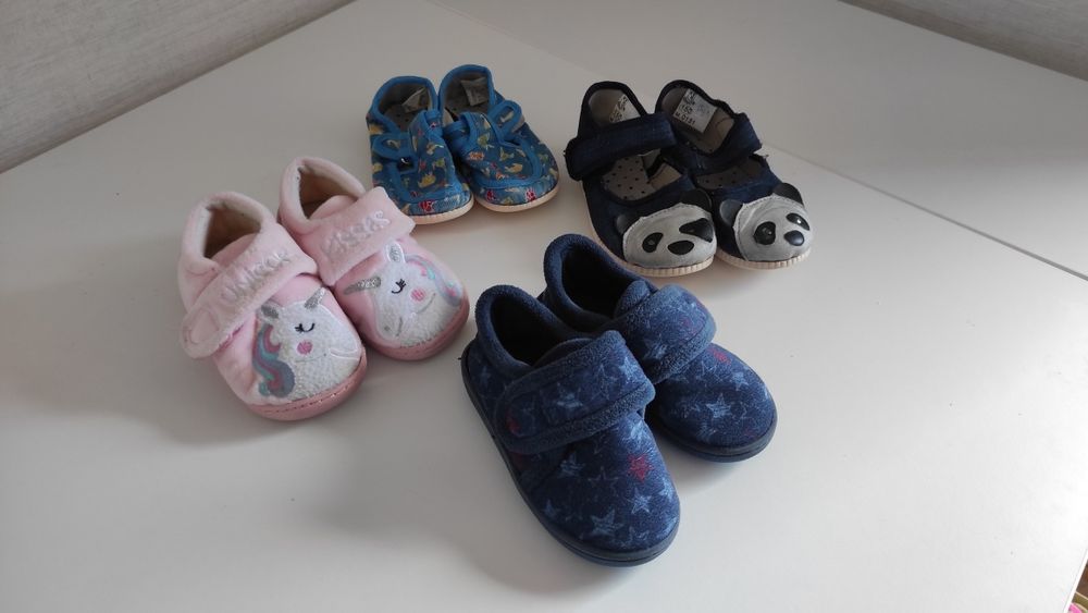Взуття дитяче  для дому садочку капці тапки