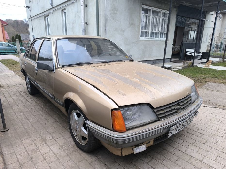 Продам Opel Record