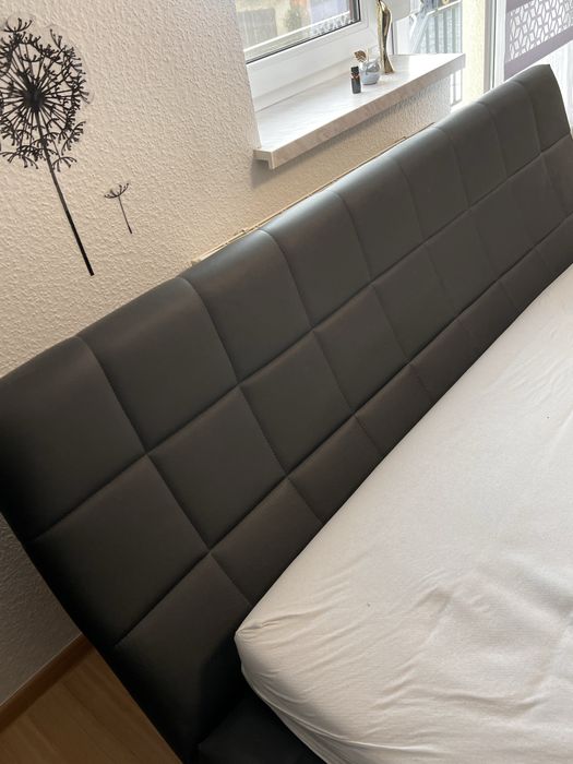 Łóżko sypialniane skórzane  czarne 160x200