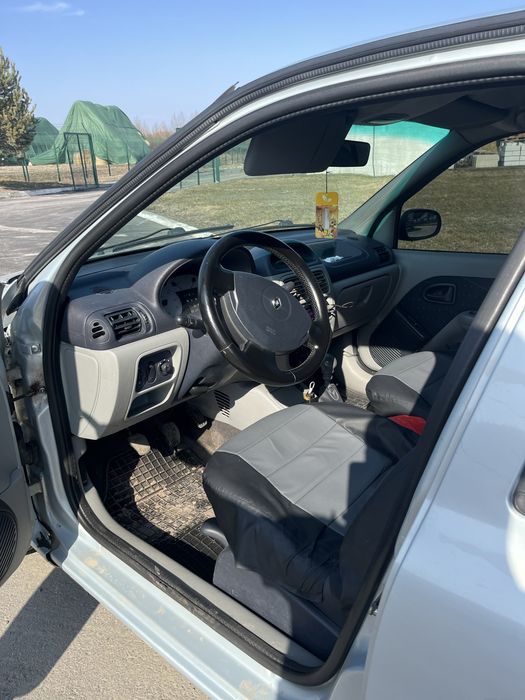 Clio symbol 1.4 2003