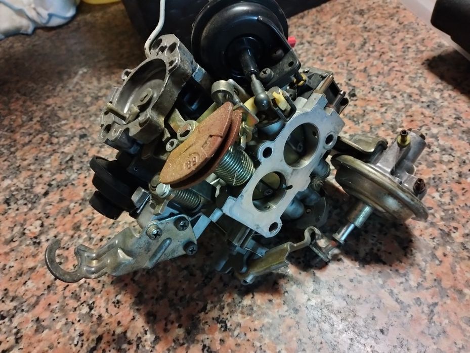 Carburador Pierburg 2E2