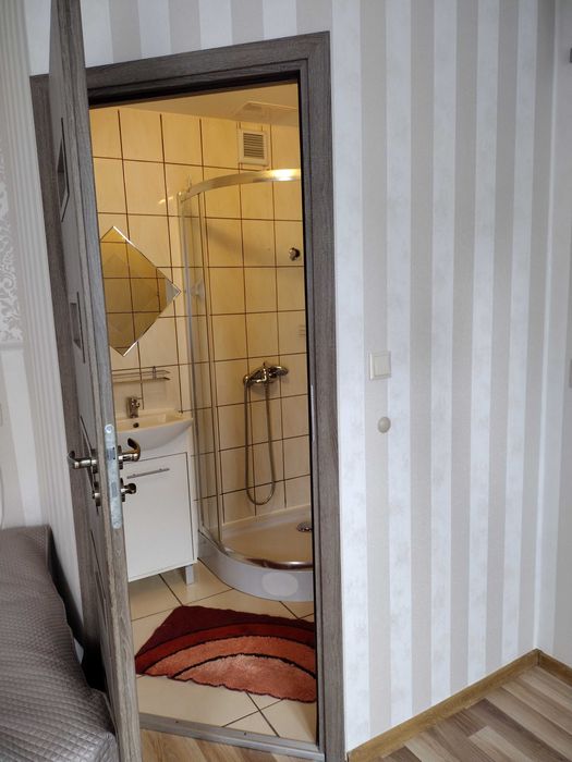 Pokój gościnny, pokoje, wczasy, noclegi nad morzem.