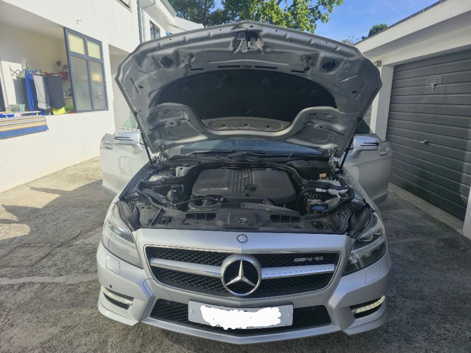 Automovel Ingles Mercedes Shooting Brake C250 CDI AMG