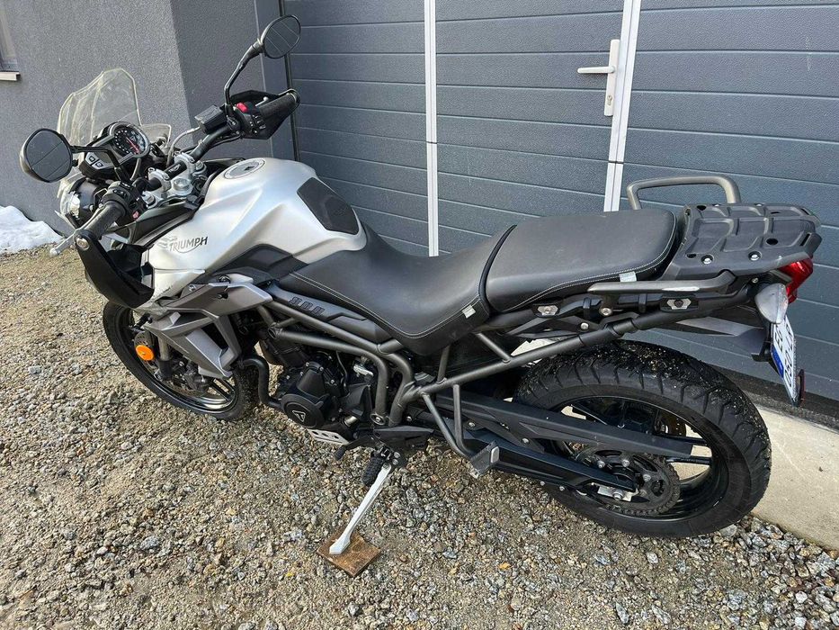 Triumph Tiger XRX 800 16 rok