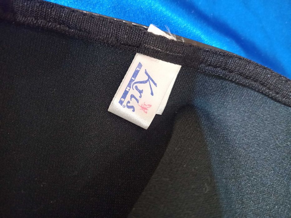 Лаковый блестящий пояс виниловый большого размера блестящий батал