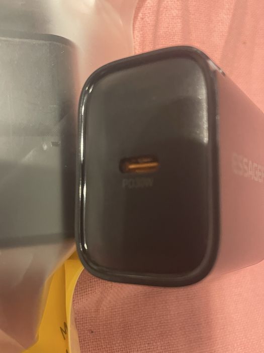 Ładowarka Pd i QC 30w GAN Essager