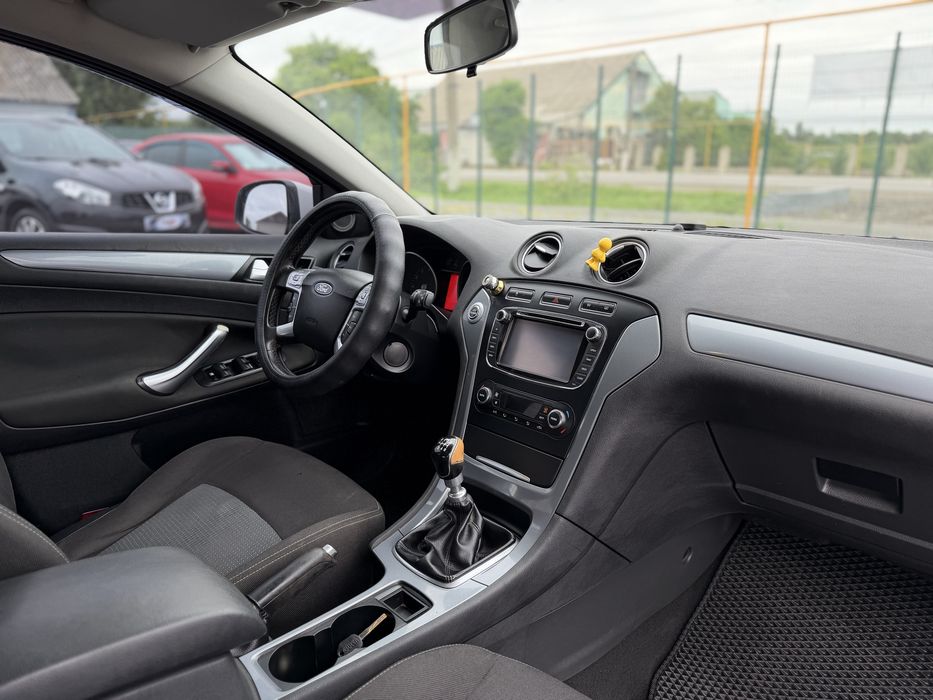 Ford Mondeo 2012