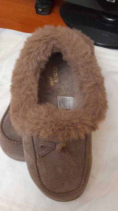 Продаю женские лоферы